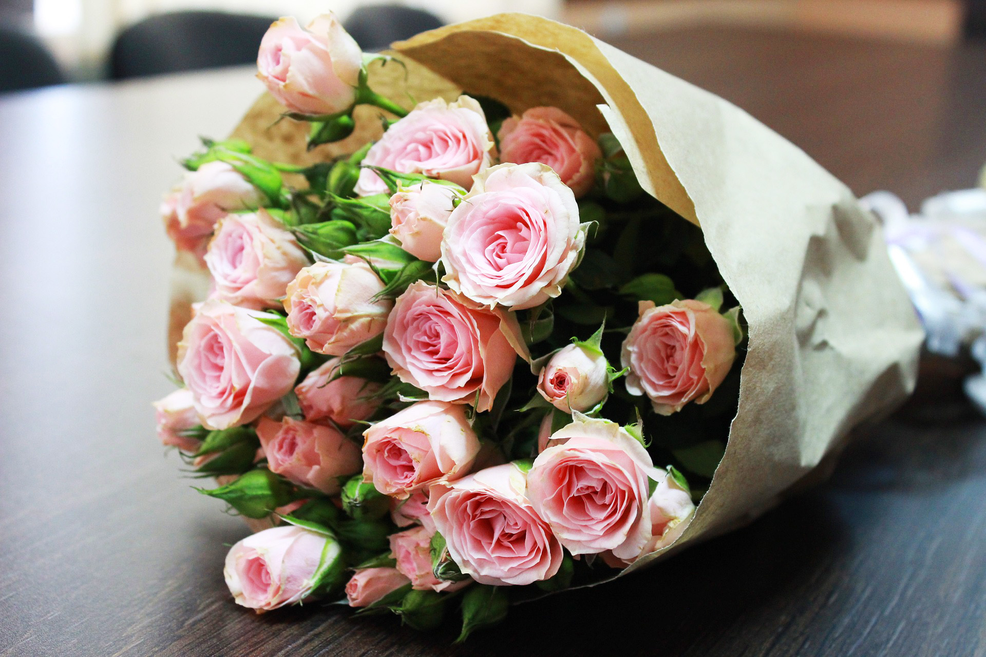 Maura, blomster levering